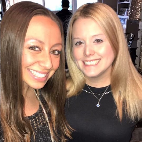 Hi I am Kelly, a.k.a. KJ! Nice to meet you :) - Picture 3 of 11